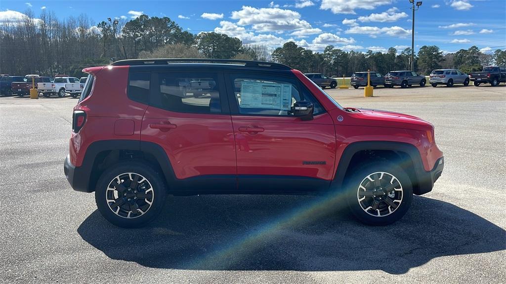 new 2023 Jeep Renegade car, priced at $29,850