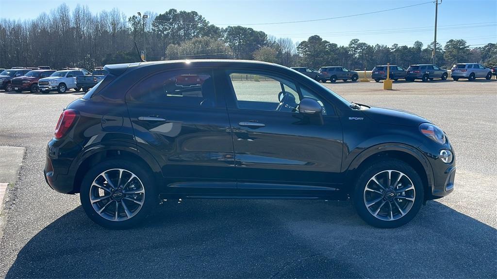 new 2023 FIAT 500X car, priced at $34,112