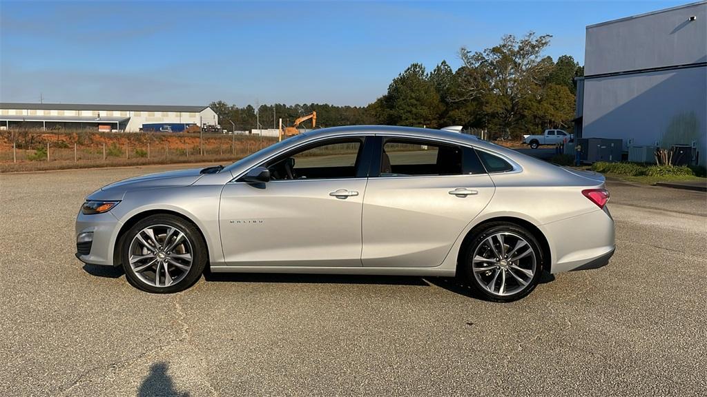 used 2022 Chevrolet Malibu car, priced at $17,660