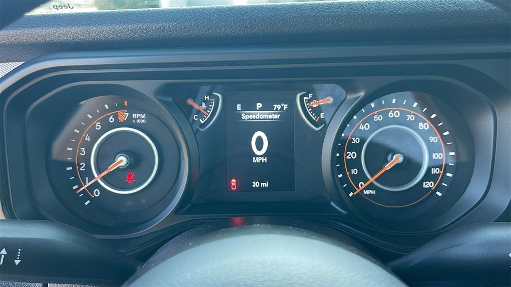 new 2025 Jeep Gladiator car, priced at $36,670