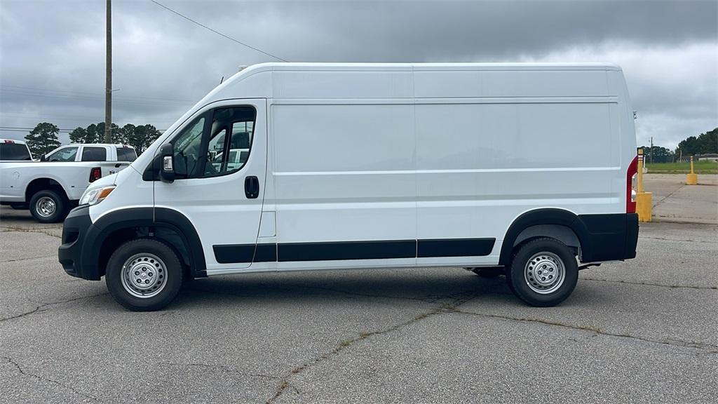 new 2025 Ram ProMaster 2500 car, priced at $46,570