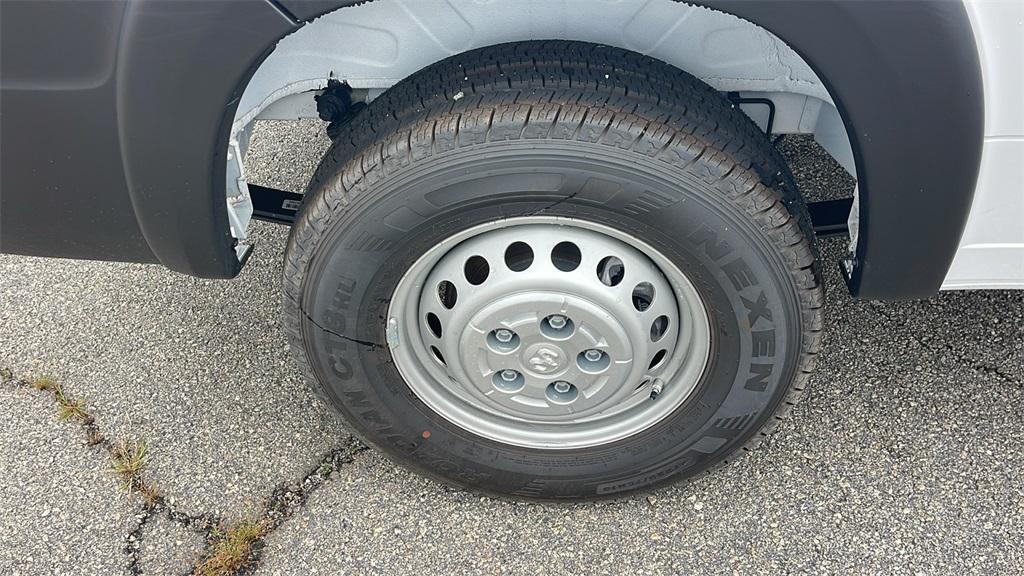 new 2025 Ram ProMaster 2500 car, priced at $46,570