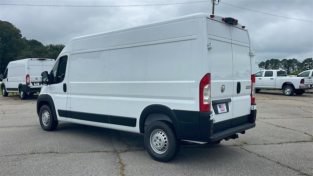 new 2025 Ram ProMaster 2500 car, priced at $46,570