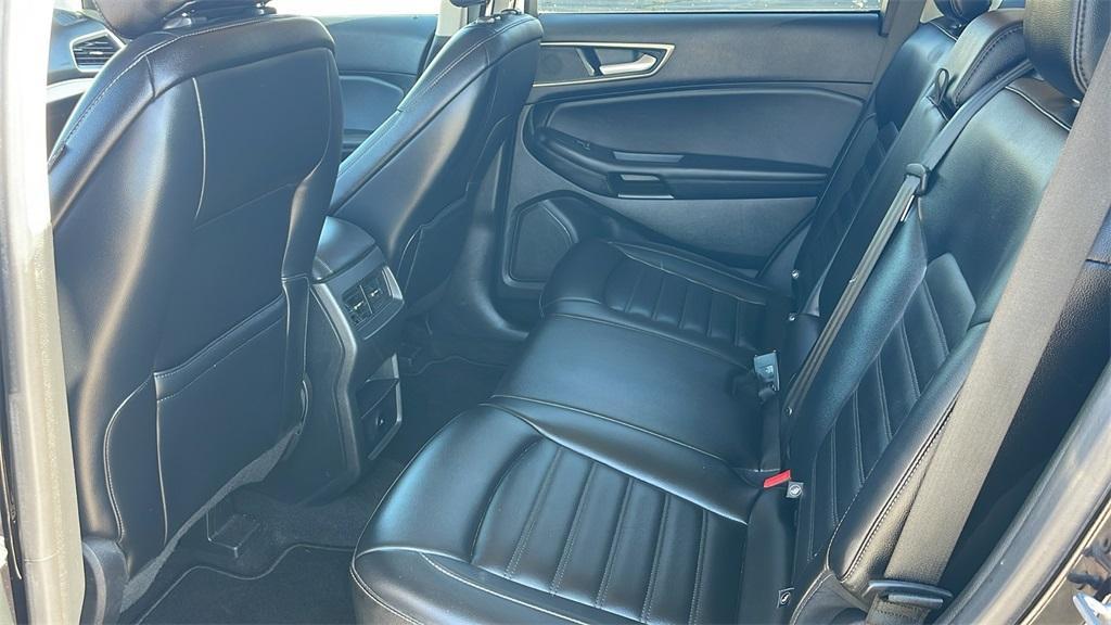 used 2022 Ford Edge car, priced at $25,751