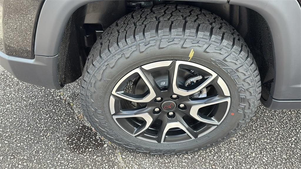 new 2026 Jeep Compass car, priced at $33,350