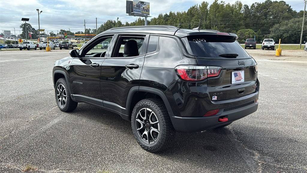 new 2026 Jeep Compass car, priced at $33,350
