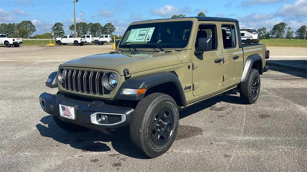 new 2025 Jeep Gladiator car, priced at $38,450