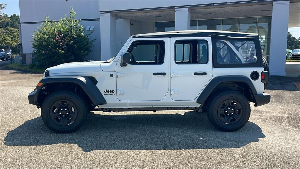 new 2025 Jeep Wrangler car, priced at $38,400