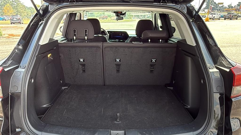 used 2025 Chevrolet TrailBlazer car, priced at $24,490