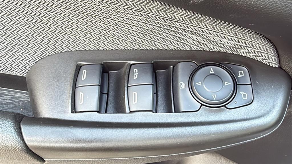 used 2025 Chevrolet TrailBlazer car, priced at $24,490