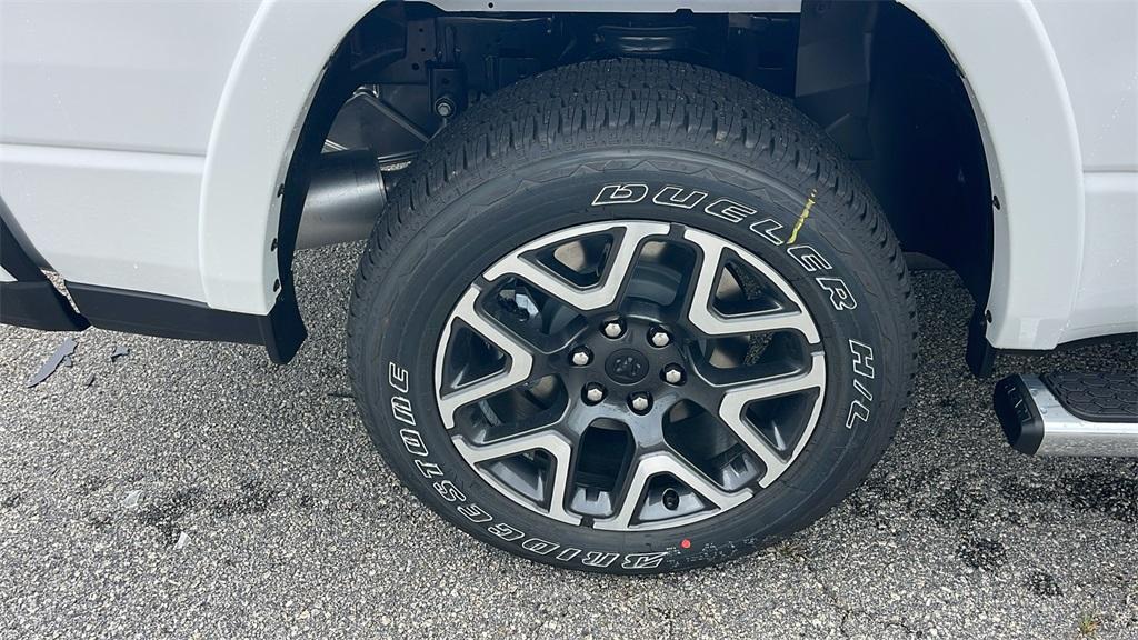 new 2026 Ram 1500 car, priced at $61,373