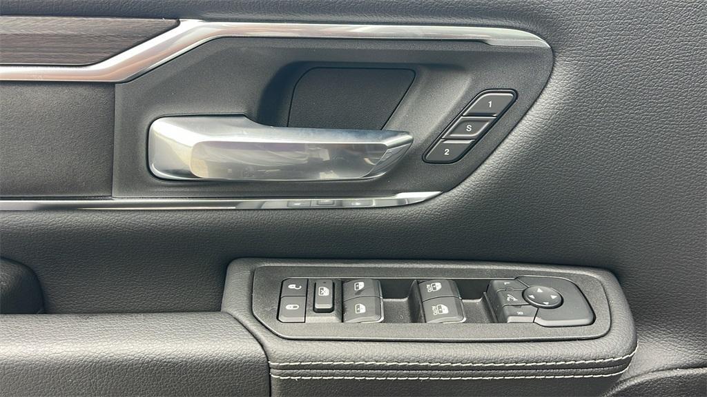 new 2026 Ram 1500 car, priced at $61,373