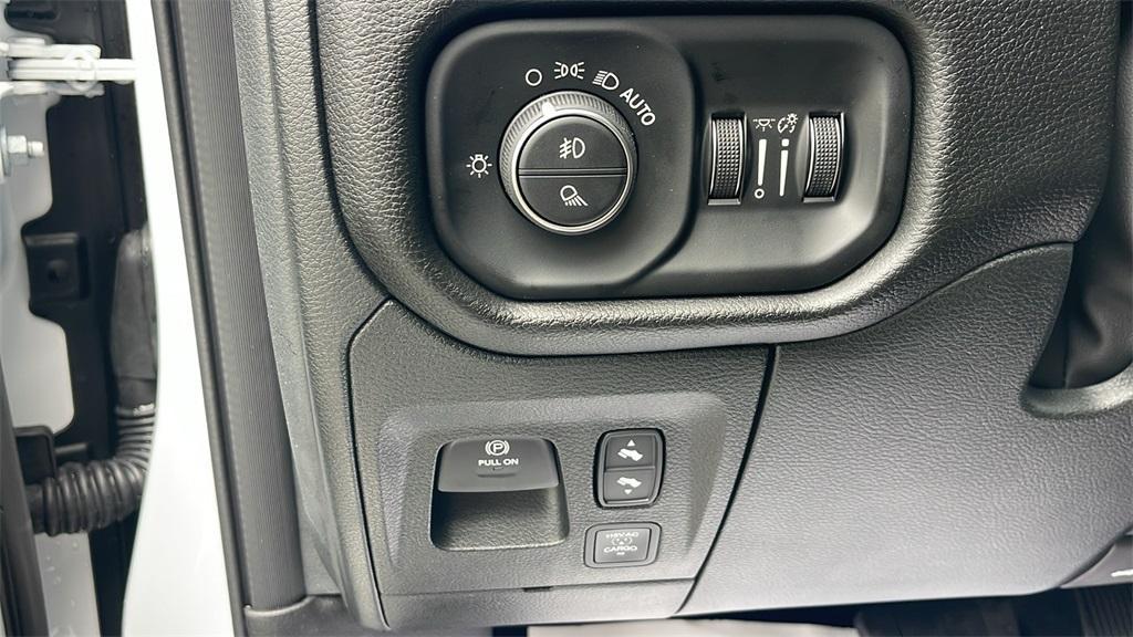 new 2026 Ram 1500 car, priced at $61,373