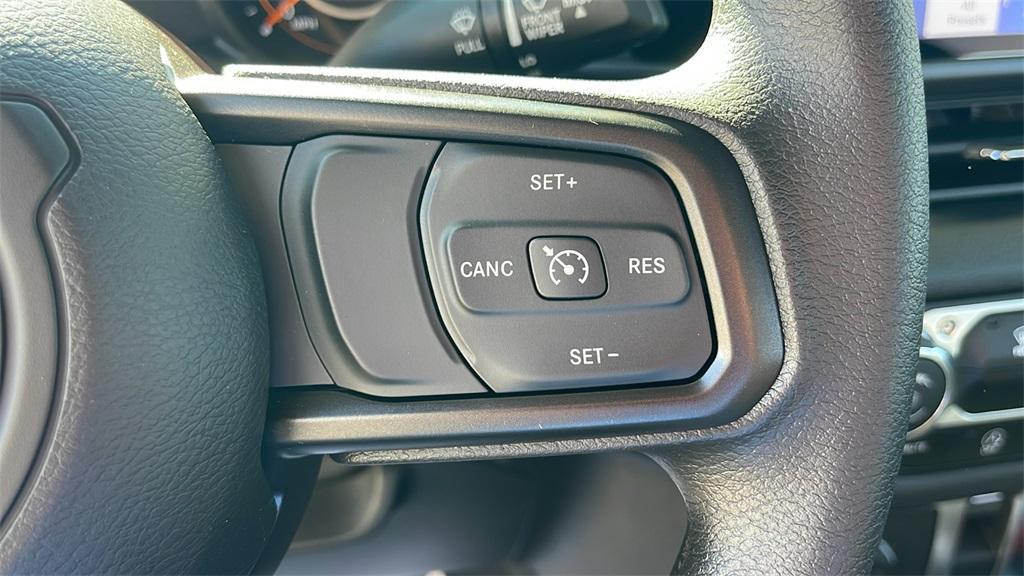 new 2026 Jeep Wrangler car, priced at $35,235