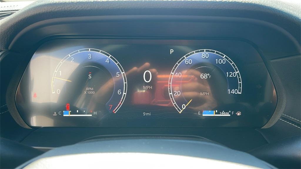 new 2025 Jeep Grand Cherokee car, priced at $33,372