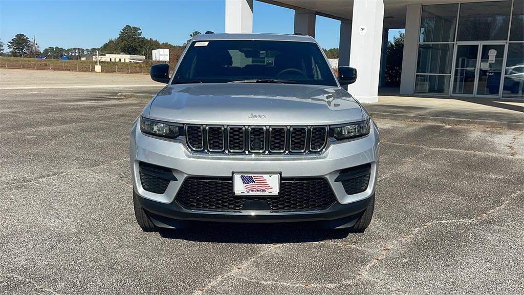new 2025 Jeep Grand Cherokee car, priced at $33,372