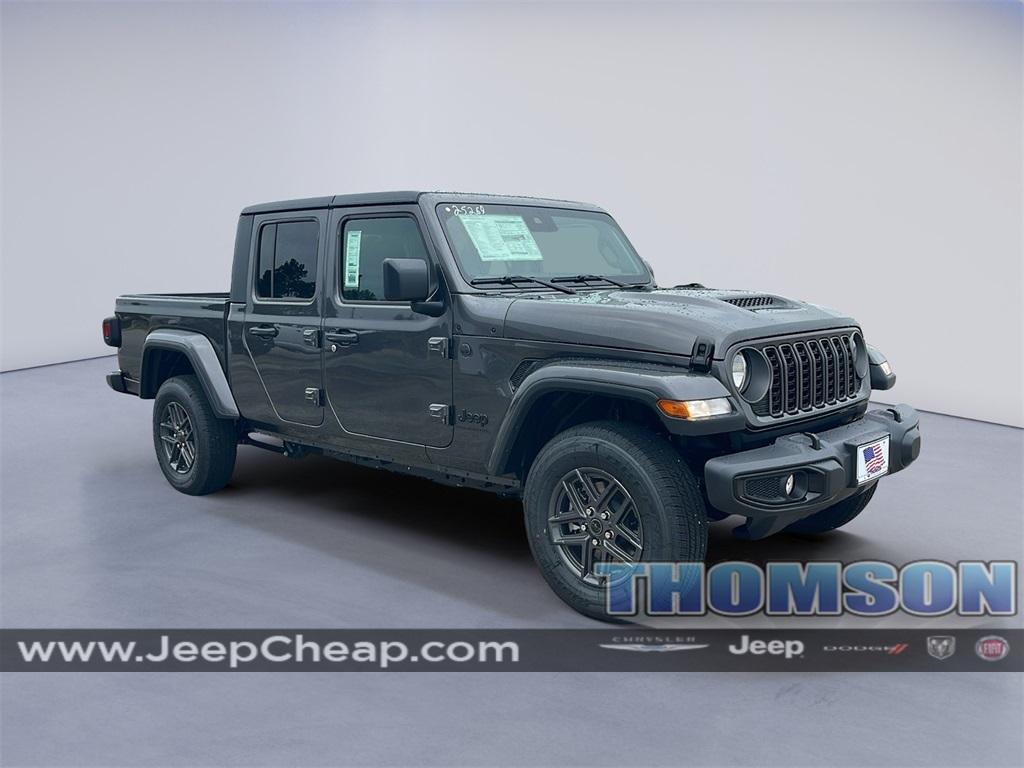 new 2025 Jeep Gladiator car, priced at $44,820