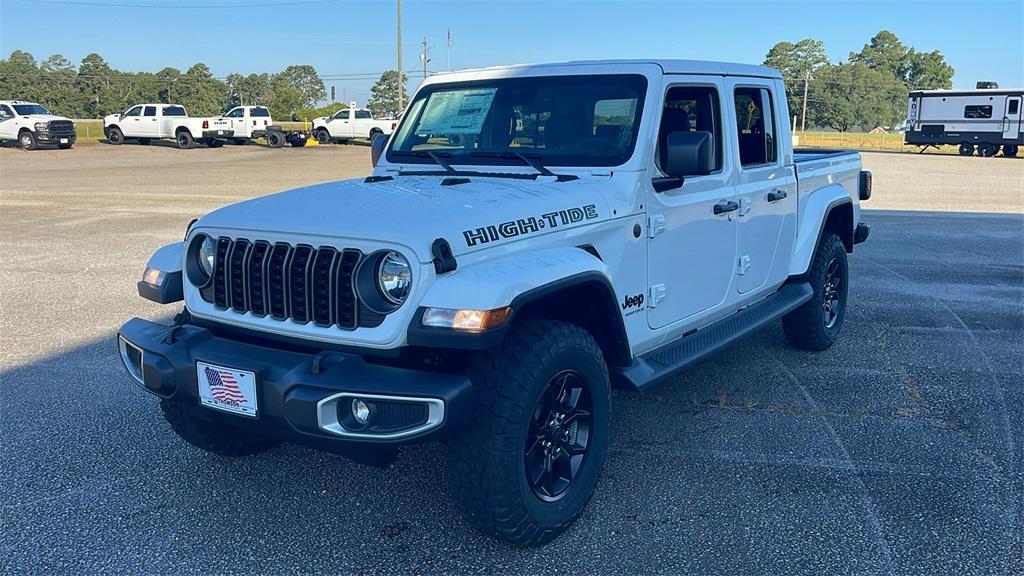 new 2025 Jeep Gladiator car, priced at $41,950