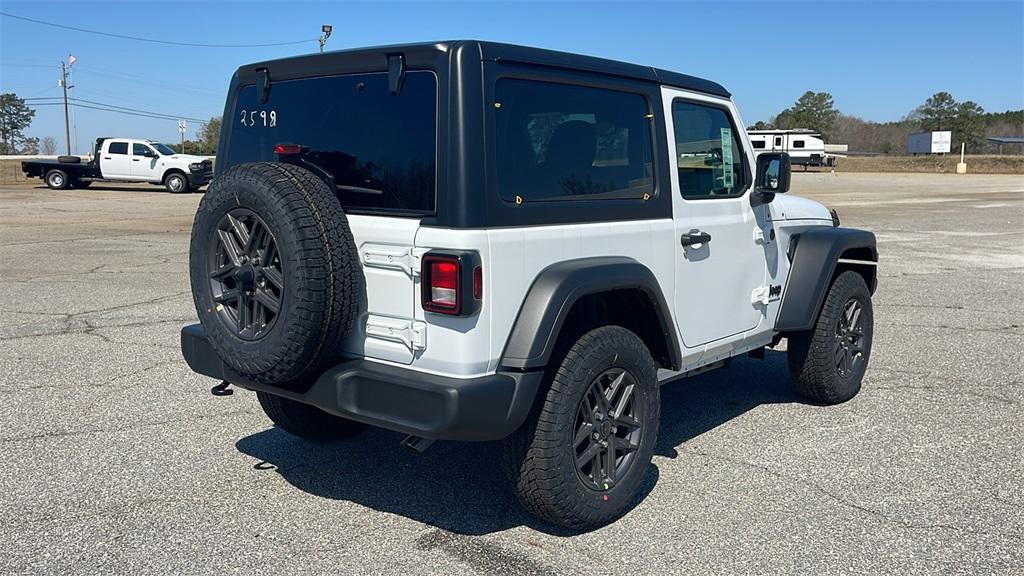 new 2025 Jeep Wrangler car, priced at $38,770