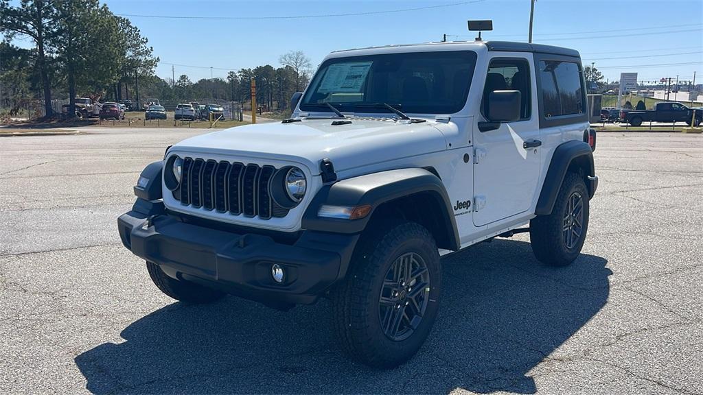 new 2025 Jeep Wrangler car, priced at $38,770