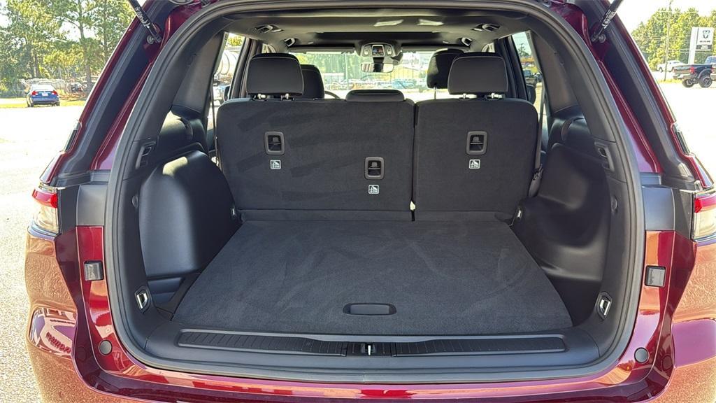 new 2025 Jeep Grand Cherokee car, priced at $35,225