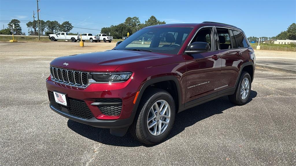 new 2025 Jeep Grand Cherokee car, priced at $35,225