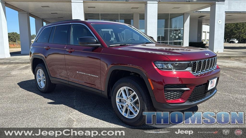 new 2025 Jeep Grand Cherokee car, priced at $35,225