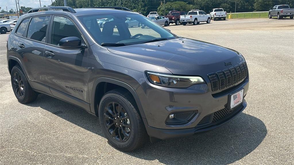 new 2023 Jeep Cherokee car, priced at $33,550