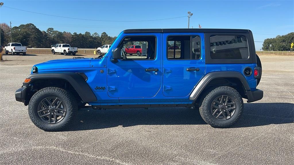 new 2026 Jeep Wrangler car, priced at $42,372