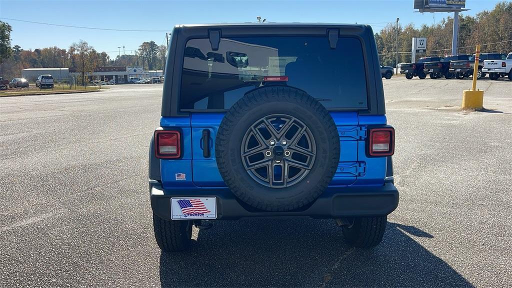 new 2026 Jeep Wrangler car, priced at $42,372