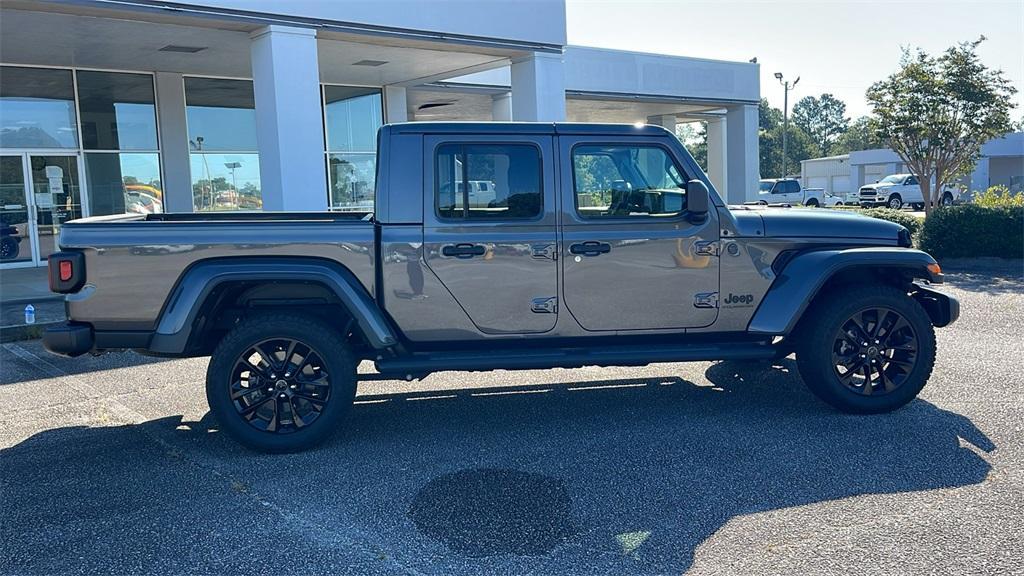 used 2024 Jeep Gladiator car, priced at $40,730