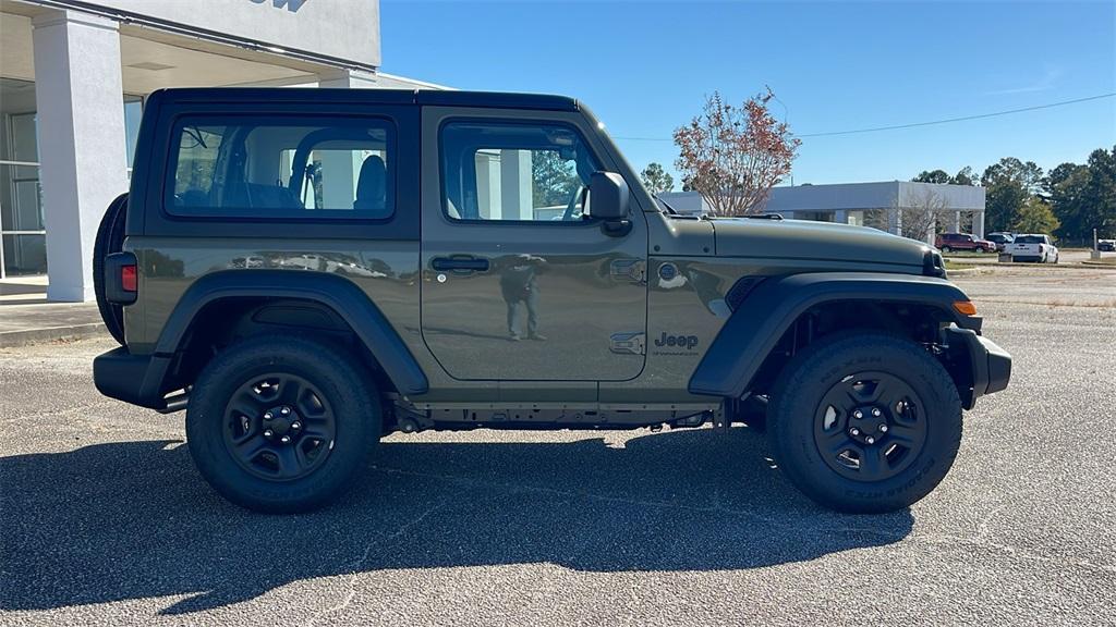 new 2026 Jeep Wrangler car, priced at $35,700