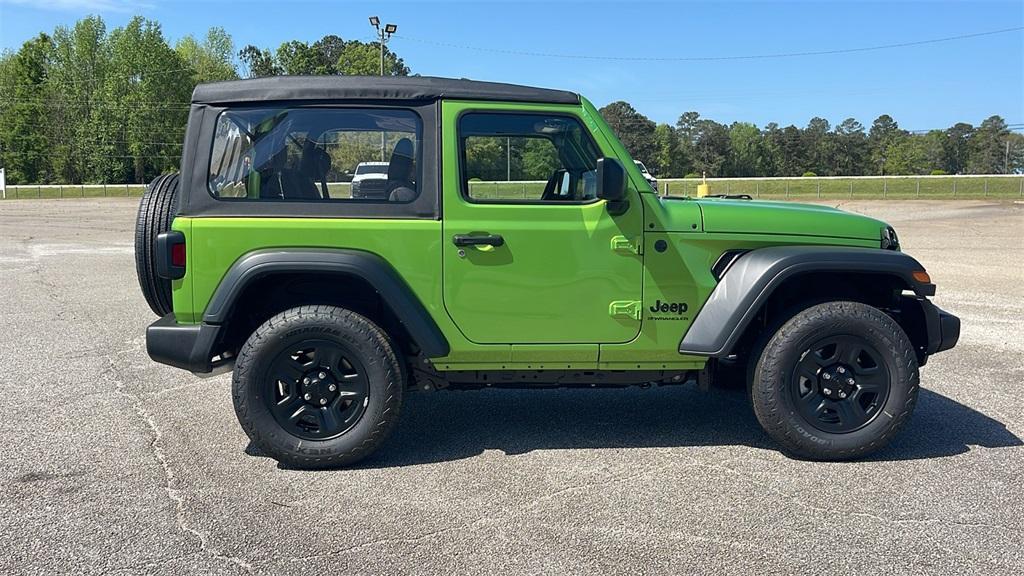 new 2025 Jeep Wrangler car, priced at $33,770