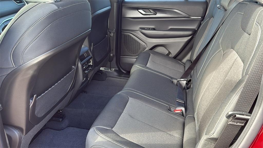 new 2025 Jeep Grand Cherokee car, priced at $36,450