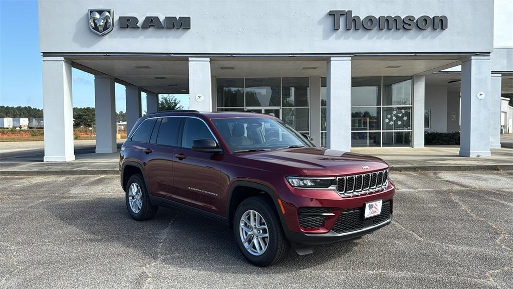 new 2025 Jeep Grand Cherokee car, priced at $36,450