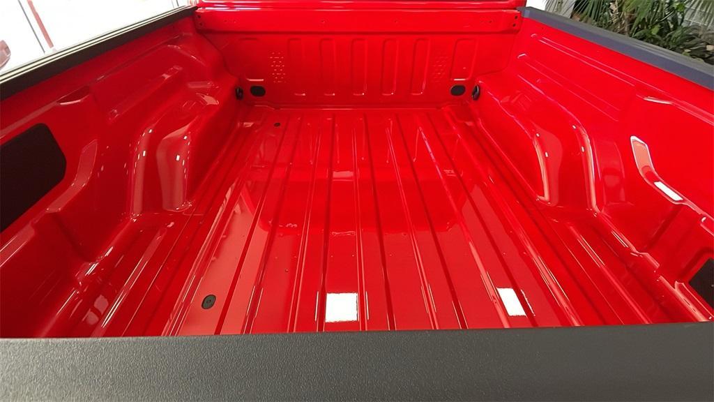 new 2025 Jeep Gladiator car, priced at $41,870