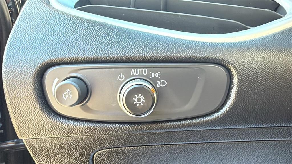 used 2024 Chevrolet Malibu car, priced at $19,350