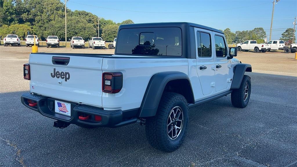 new 2025 Jeep Gladiator car, priced at $44,700