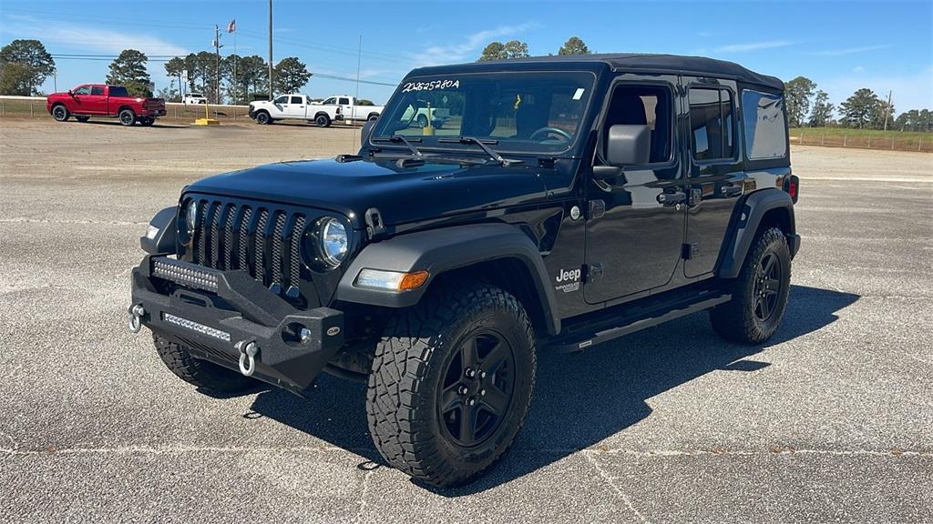 used 2020 Jeep Wrangler Unlimited car, priced at $25,330