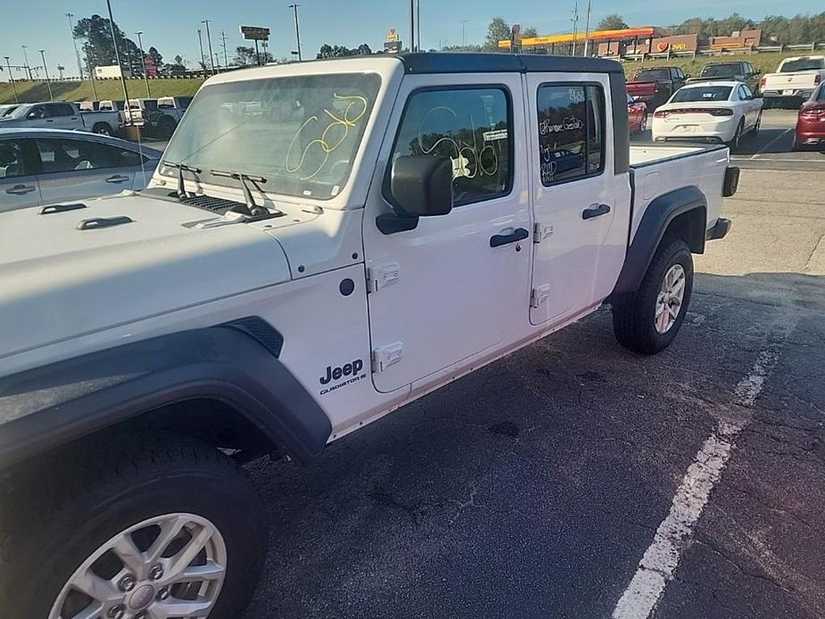 used 2023 Jeep Gladiator car, priced at $34,990