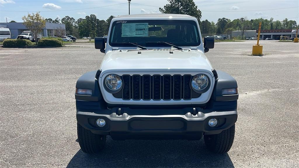 new 2025 Jeep Wrangler car, priced at $33,370