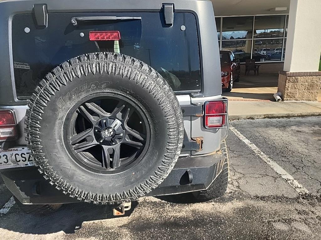 used 2013 Jeep Wrangler car, priced at $15,670