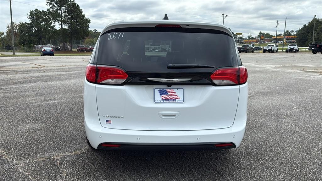 new 2026 Chrysler Voyager car, priced at $39,500