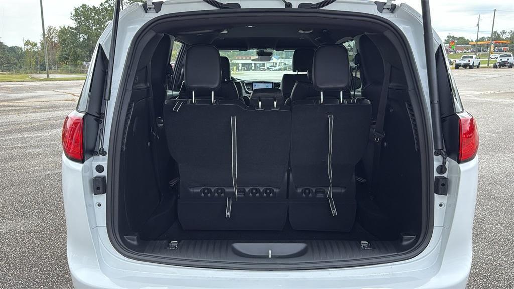 new 2026 Chrysler Voyager car, priced at $39,500
