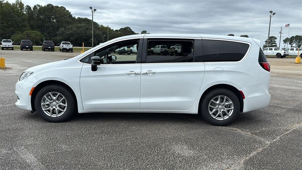 new 2026 Chrysler Voyager car, priced at $39,500