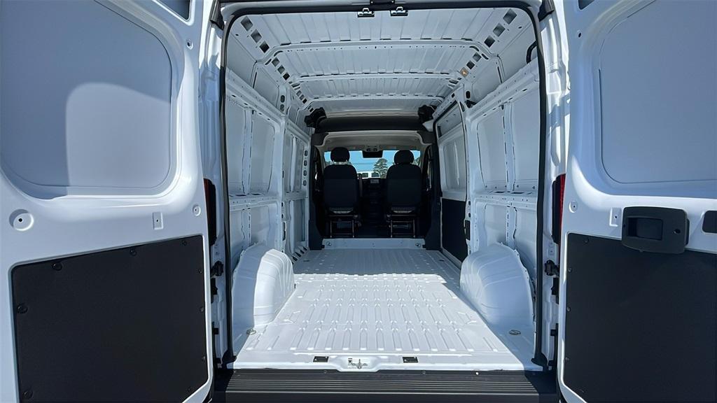 new 2025 Ram ProMaster 2500 car, priced at $50,330