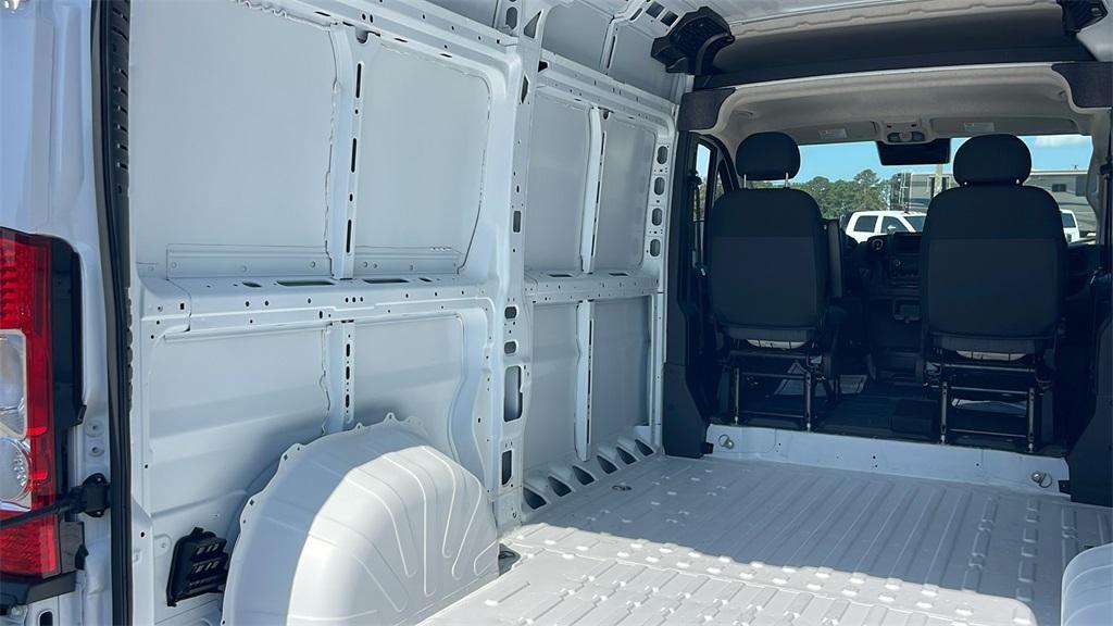 new 2025 Ram ProMaster 2500 car, priced at $50,330