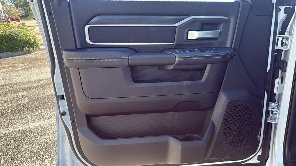 new 2026 Ram 3500 car, priced at $71,342