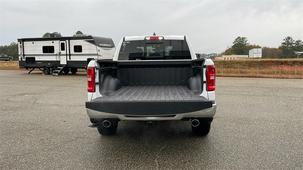 new 2025 Ram 1500 car, priced at $45,470