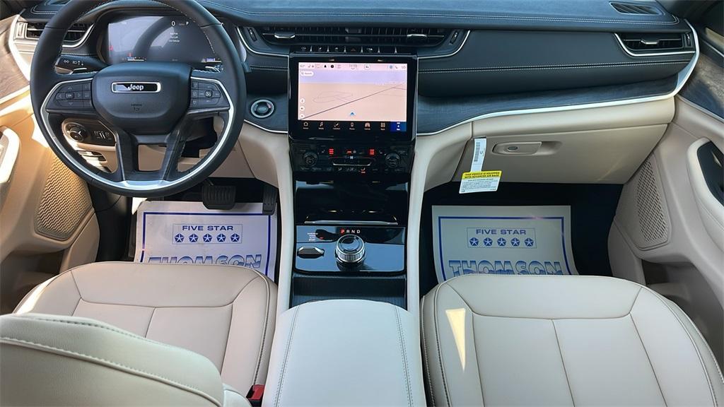 new 2025 Jeep Grand Cherokee L car, priced at $42,950